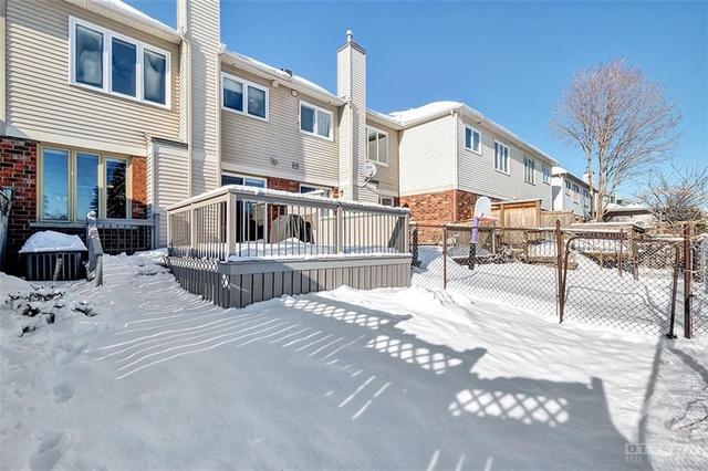 78 Westpointe Crescent, Townhouse with 3 bedrooms, 3 bathrooms and 2 parking in Ottawa ON | Image 27