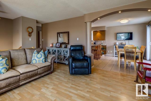 27 Corinthia Dr, House detached with 5 bedrooms, 1 bathrooms and 6 parking in Leduc AB | Image 8