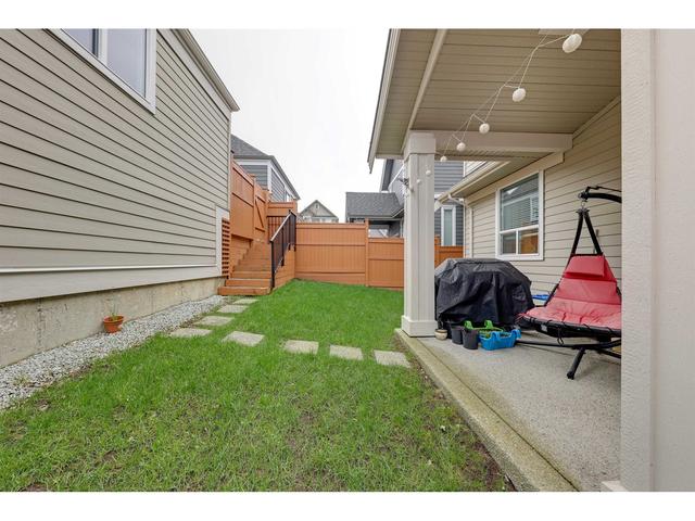 16549 21 Avenue, House detached with 5 bedrooms, 4 bathrooms and 3 parking in Surrey BC | Image 30