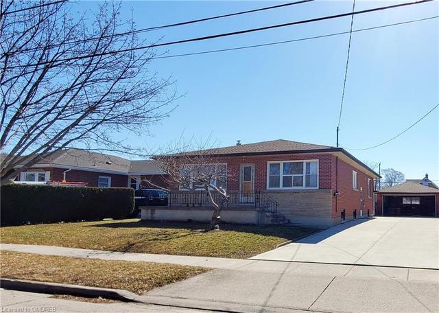 lower - 14 Chalmers Street, House detached with 2 bedrooms, 1 bathrooms and null parking in St. Catharines ON | Image 1