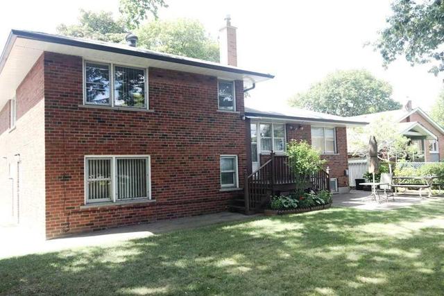 1771 Pharmacy Ave, House detached with 3 bedrooms, 2 bathrooms and 4 parking in Toronto ON | Image 6