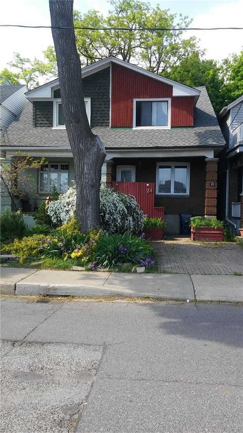 24 Erindale Ave, House semidetached with 3 bedrooms, 2 bathrooms and 1 parking in Toronto ON | Card Image