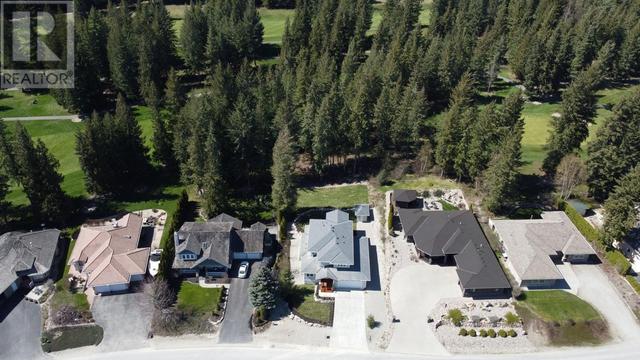 2748 Golf Course Drive, House detached with 3 bedrooms, 3 bathrooms and 7 parking in Columbia Shuswap C BC | Image 62