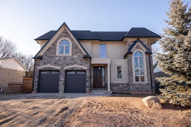 1393 Bridge Rd, House detached with 4 bedrooms, 5 bathrooms and 6 parking in Oakville ON | Image 1