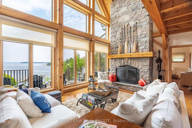 220 Kamenni Bay Rd, House detached with 5 bedrooms, 5 bathrooms and 20 parking in Georgian Bay ON | Image 5