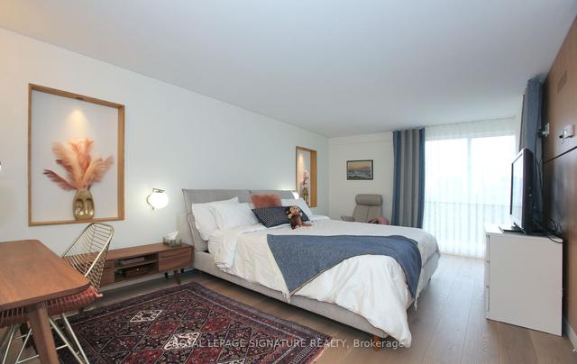 703 - 1 Concorde Pl, Condo with 2 bedrooms, 2 bathrooms and 1 parking in Toronto ON | Image 11