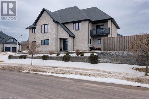 5 Zephyr Heights, North Bay, ON, P1B8G2 | Card Image