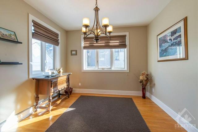 449 Westminster Avenue, House detached with 3 bedrooms, 3 bathrooms and 6 parking in Ottawa ON | Image 6