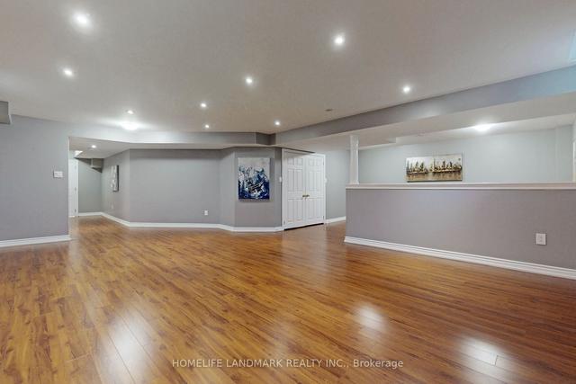 496 Foxcroft Blvd, House detached with 4 bedrooms, 4 bathrooms and 6 parking in Newmarket ON | Image 6