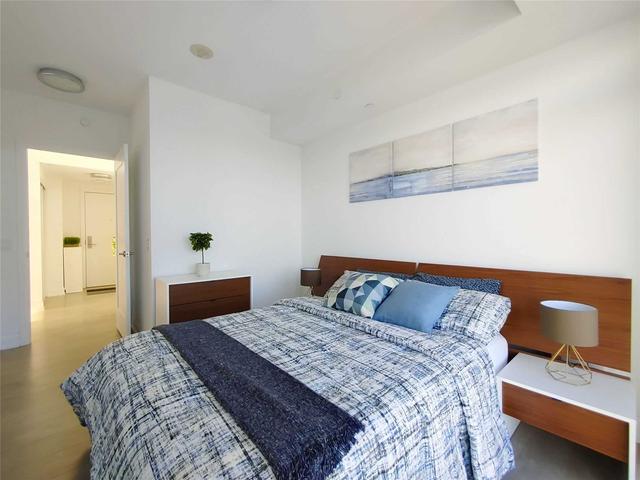 3401 - 56 Annie Craig Dr, Condo with 2 bedrooms, 2 bathrooms and 1 parking in Toronto ON | Image 13