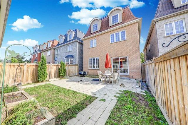 21 Rouge Bank Dr, House detached with 4 bedrooms, 4 bathrooms and 4 parking in Markham ON | Image 31
