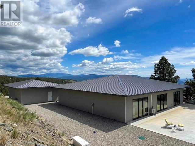 430 Sasquatch Trail, House detached with 3 bedrooms, 2 bathrooms and 6 parking in Okanagan Similkameen A BC | Image 37
