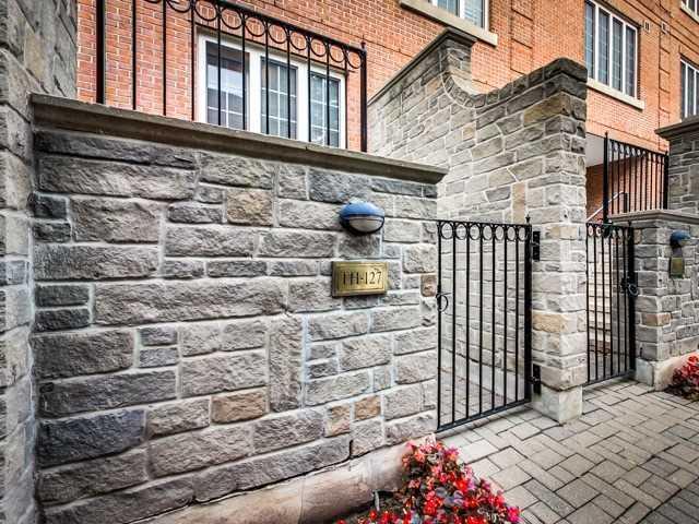 th127 - 2289 Lake Shore Blvd W, Townhouse with 2 bedrooms, 3 bathrooms and 2 parking in Toronto ON | Image 1