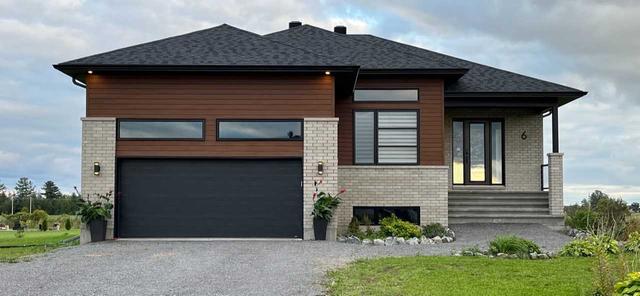 6 Hogan Dr, House detached with 3 bedrooms, 2 bathrooms and 12 parking in McNab/Braeside ON | Card Image