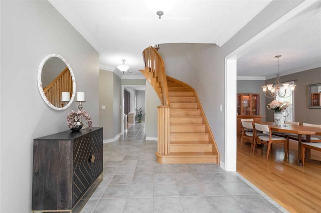 60 St. Michele Pl, House detached with 4 bedrooms, 3 bathrooms and 6 parking in Vaughan ON | Image 12