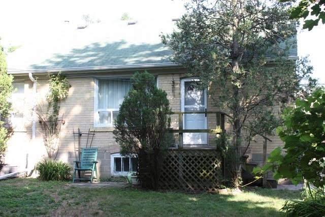 86 Westrose Ave, House detached with 3 bedrooms, 1 bathrooms and 3 parking in Toronto ON | Image 7