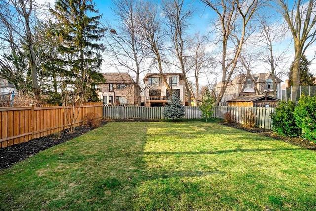 248 Cameron Ave, House detached with 4 bedrooms, 6 bathrooms and 5 parking in Toronto ON | Image 7