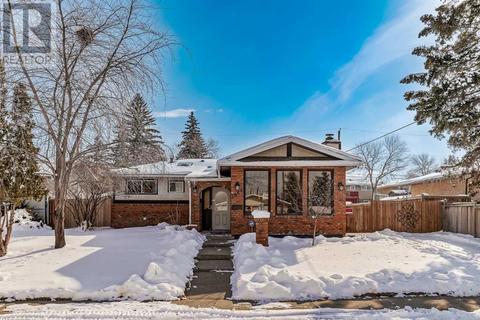 1968 Cottonwood Crescent Se, House detached with 4 bedrooms, 2 bathrooms and 4 parking in Calgary AB | Card Image