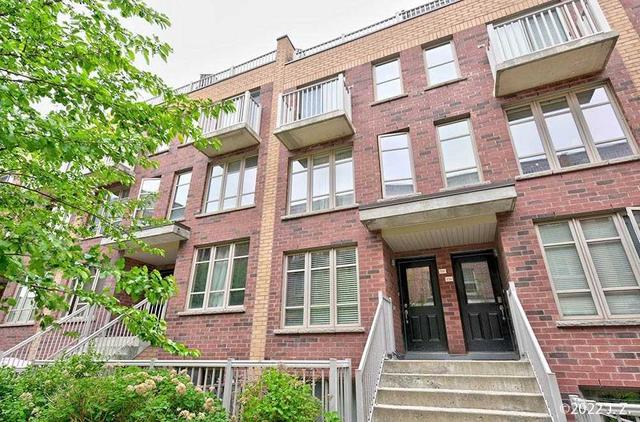 237 - 21 Ruttan St, Townhouse with 3 bedrooms, 2 bathrooms and 1 parking in Toronto ON | Card Image