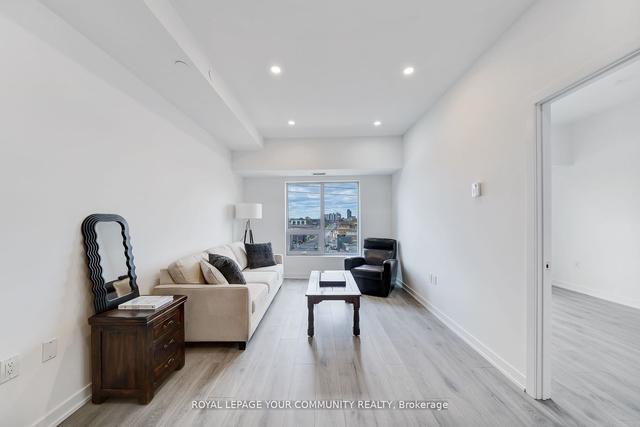 811 - 2433 Dufferin St N, Condo with 4 bedrooms, 2 bathrooms and 1 parking in Toronto ON | Image 17