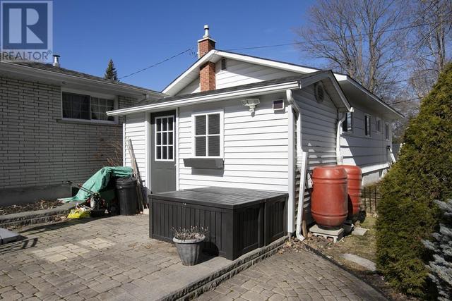 150 Terrance Ave, House detached with 3 bedrooms, 1 bathrooms and null parking in Sault Ste. Marie ON | Image 10