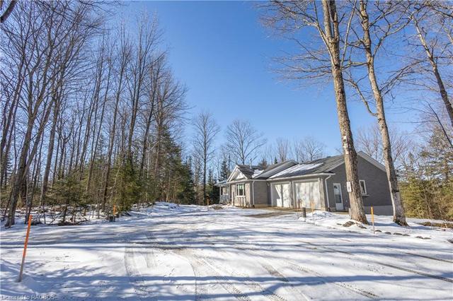 503125 Grey Road 12, House detached with 3 bedrooms, 2 bathrooms and 2 parking in West Grey ON | Image 23