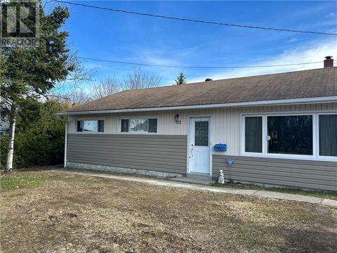 111 Hillside Drive S, House detached with 3 bedrooms, 1 bathrooms and null parking in Elliot Lake ON | Card Image