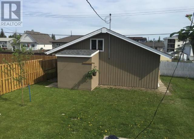 1528 111 Avenue, House detached with 4 bedrooms, 1 bathrooms and 2 parking in Dawson Creek BC | Image 22