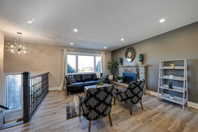 upper - 997 Hatfield Cres, House detached with 3 bedrooms, 2 bathrooms and 1 parking in Peterborough ON | Image 6