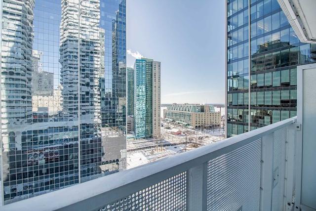 1508 - 100 Harbour St, Condo with 0 bedrooms, 1 bathrooms and 0 parking in Toronto ON | Image 17