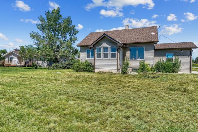 203044a Highway 1, House detached with 7 bedrooms, 3 bathrooms and null parking in Wheatland County AB | Image 6