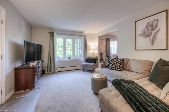 23 - 233 Westminster Drive S, House attached with 2 bedrooms, 1 bathrooms and null parking in Cambridge ON | Image 4