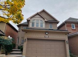 397 Turnberry Cres, Home with 1 bedrooms, 1 bathrooms and 1 parking in Mississauga ON | Image 1