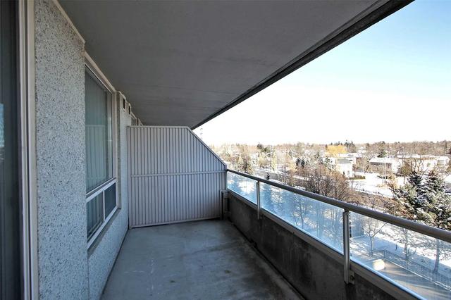604 - 18 Hillcrest Ave, Condo with 2 bedrooms, 2 bathrooms and 1 parking in Toronto ON | Image 15
