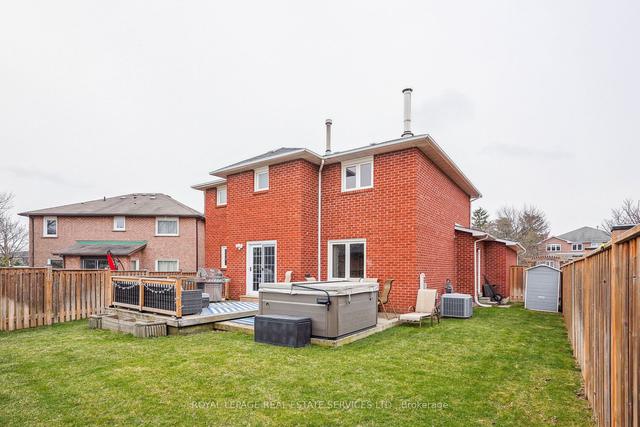 1327 Chalfield Dr, House detached with 3 bedrooms, 3 bathrooms and 4 parking in Oakville ON | Image 30