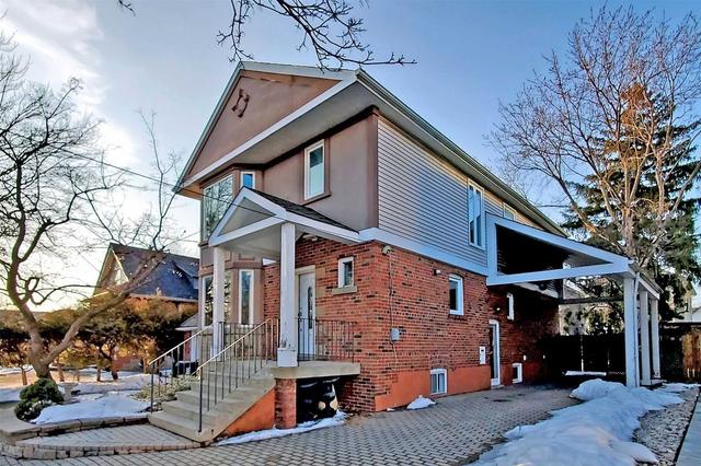 84 Poyntz Ave, House detached with 4 bedrooms, 4 bathrooms and 5 parking in Toronto ON | Image 12