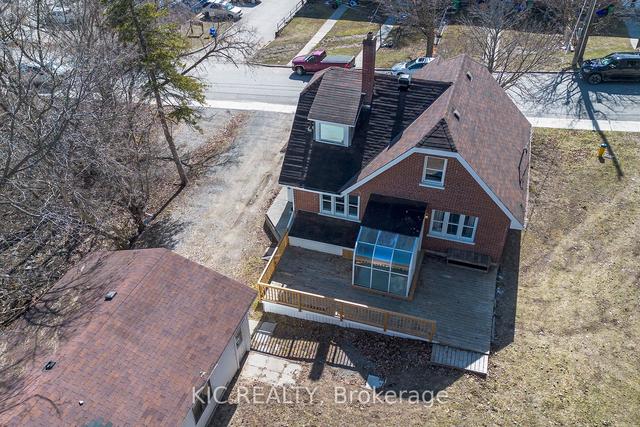 112 Anson St, House detached with 3 bedrooms, 2 bathrooms and 6 parking in Peterborough ON | Image 19