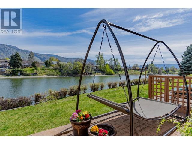 8029 Vedette Drive, House attached with 2 bedrooms, 2 bathrooms and 2 parking in Osoyoos BC | Image 28