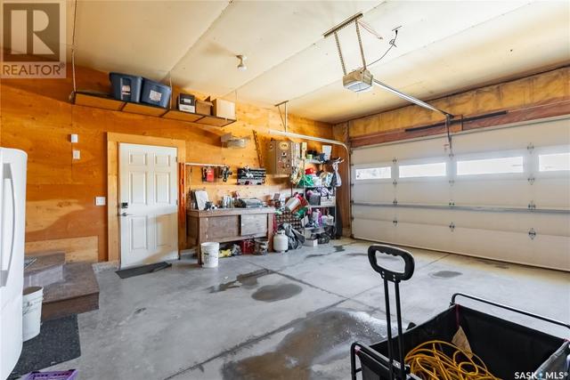 850 4th Street S, House detached with 3 bedrooms, 3 bathrooms and null parking in Martensville SK | Image 40