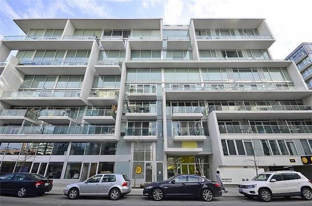 601 - 75 Portland St, Condo with 1 bedrooms, 1 bathrooms and 1 parking in Toronto ON | Image 1