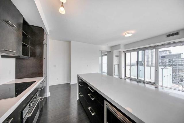 3402 - 1080 Bay St, Condo with 2 bedrooms, 2 bathrooms and 1 parking in Toronto ON | Image 25