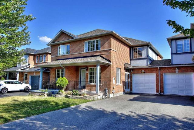 81 Warren Bradley St, House attached with 3 bedrooms, 3 bathrooms and 3 parking in Markham ON | Image 1
