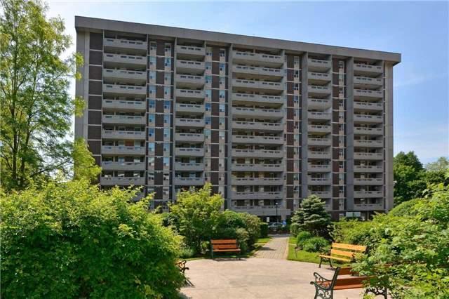 801 - 50 Inverlochy Blvd, Condo with 3 bedrooms, 2 bathrooms and 1 parking in Markham ON | Image 1