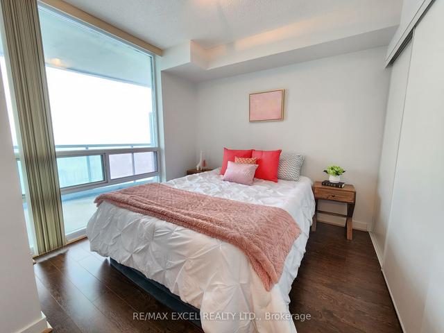 803 - 5740 Yonge St, Condo with 1 bedrooms, 1 bathrooms and 0 parking in Toronto ON | Image 2