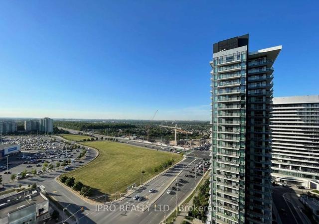 1710 - 4675 Metcalfe Ave, Condo with 2 bedrooms, 2 bathrooms and 1 parking in Mississauga ON | Image 5