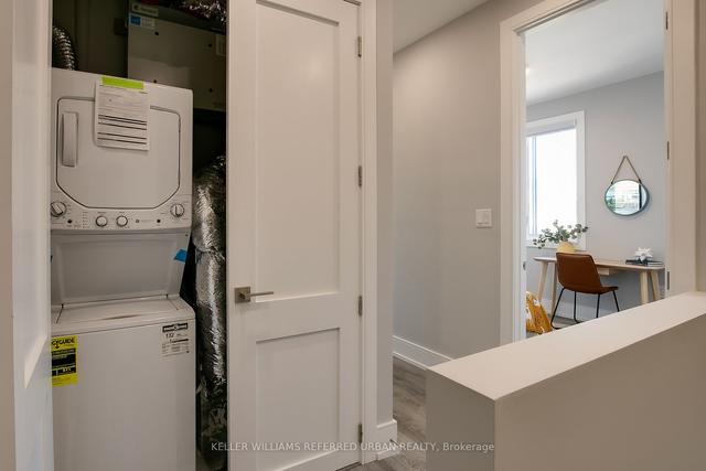 4 - 340 Wallace Ave, Townhouse with 3 bedrooms, 2 bathrooms and 1 parking in Toronto ON | Image 26