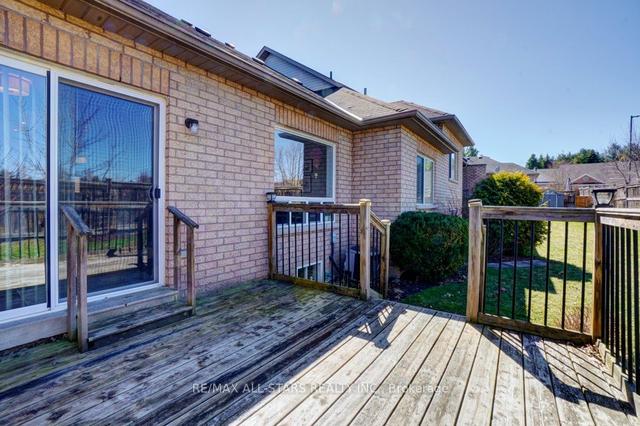 23 Geo Izatt Dr, House attached with 2 bedrooms, 2 bathrooms and 4 parking in Uxbridge ON | Image 31