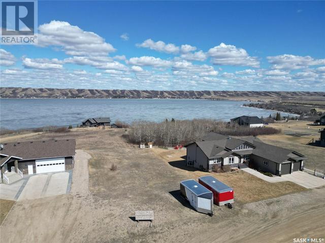 700 Saskatoon Drive, House detached with 2 bedrooms, 2 bathrooms and null parking in Katepwa SK | Image 42
