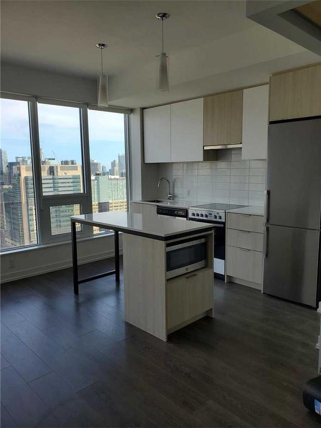 2807 - 203 College St, Condo with 1 bedrooms, 1 bathrooms and 0 parking in Toronto ON | Image 2