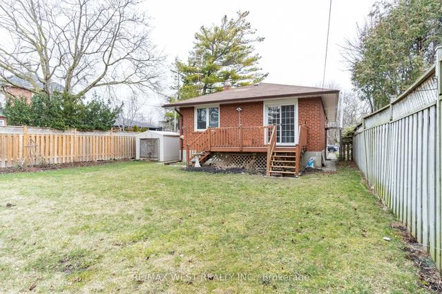 8 Koos Rd, House detached with 3 bedrooms, 1 bathrooms and 2 parking in Toronto ON | Image 20